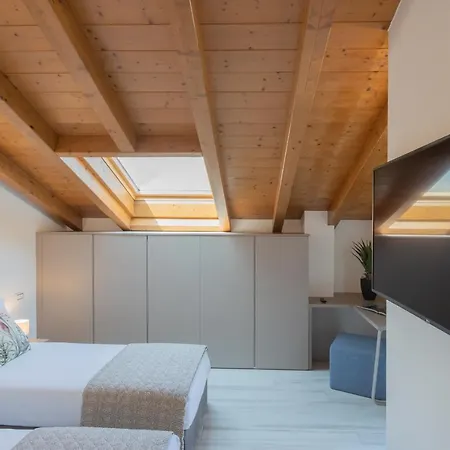 Apartman Dream View - Private By Rent Lezzeno